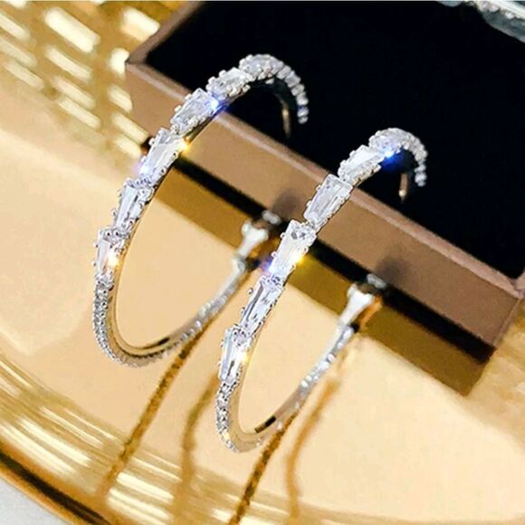 925 Women's Diamond 💎 Hoop Earrings - Picture 3 of 6